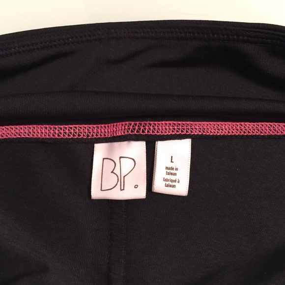 BP. Pattern Block Yoga Shorts - Picture 3 of 4