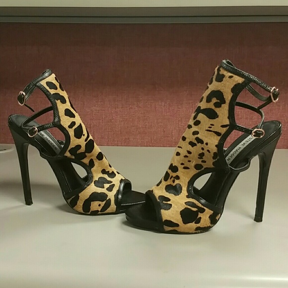 Steve  Madden Cheetah Print Calf Hair Heel Shoes
