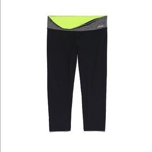 XS PINK Reversible Ultimate Crop leggings