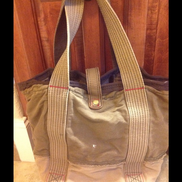 Everything Tote.      SOLD - Picture 2 of 4