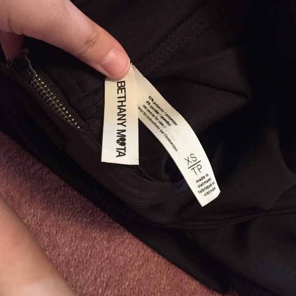 💥donating💥Bethany mota skater skirt - Picture 3 of 3