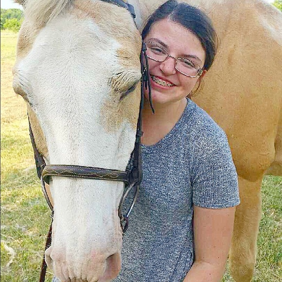 Meet your Posher, Sarah