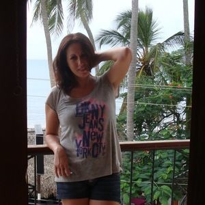 Meet your Posher, Svetla