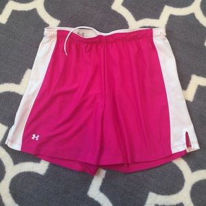 Large Under Armour shorts