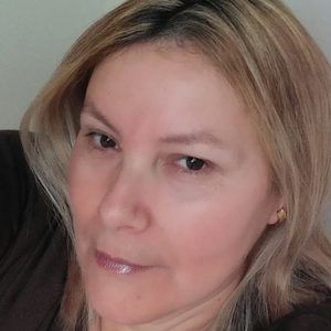 Meet your Posher, Adelina p