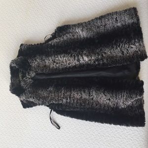 faux fur vest-feels like real fur