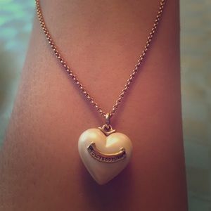 Authentic Juicy Couture pearl heart Necklace