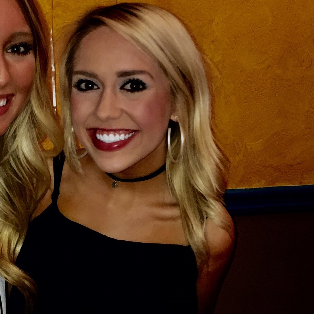 Meet your Posher, Anna