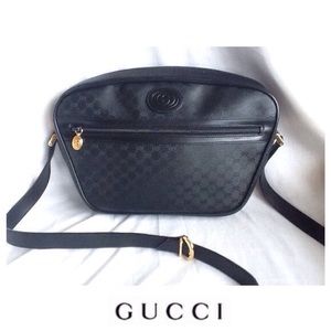 Gucci Pristine Cross Body VTG Shoulder Bag
