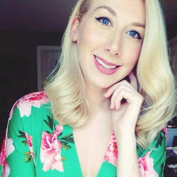 Meet your Posher, Anna