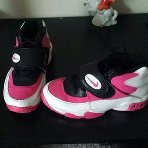 Nike Air Missons