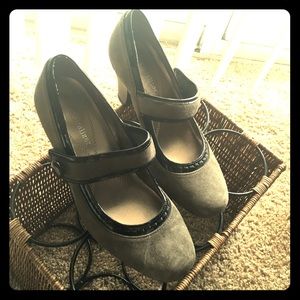 💥MOVING SALE!!💥 Grey Suede Mary Jane Heels