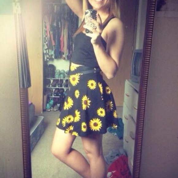 Sunflower skater skirt