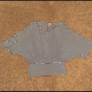 Sweet Pea Boat-neck Top