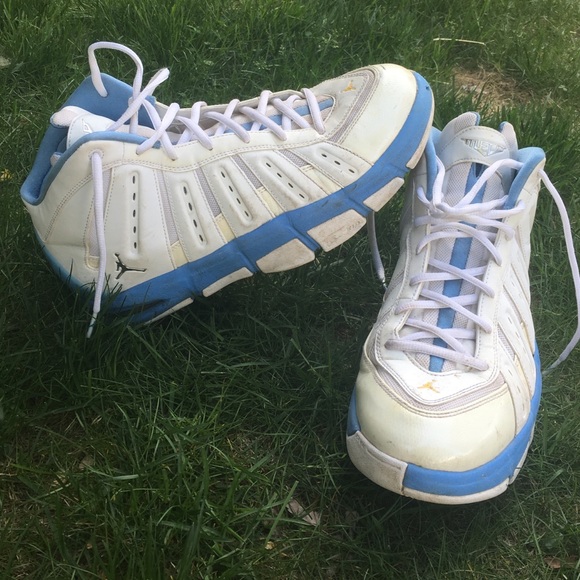 MENS JORDAN'S SNEAKERS