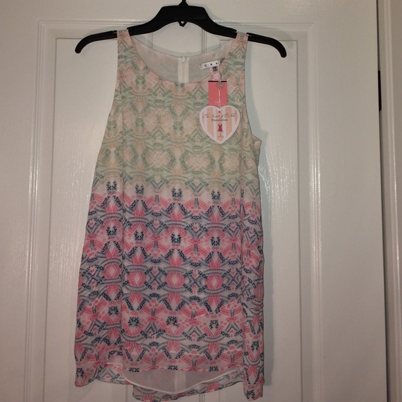 NWT CAbi tank. #250 Mosaic  Print Top