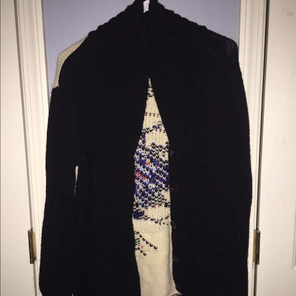 Forever 21 knit Cardigan - Picture 1 of 3