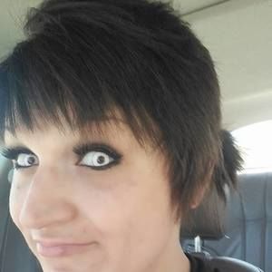 Meet your Posher, Annie