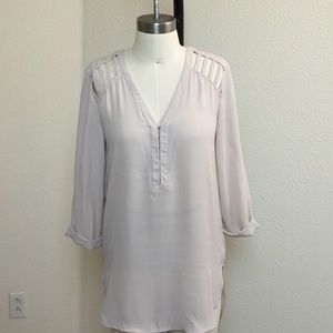 New 3/4 sleeves tunic top with cut out details