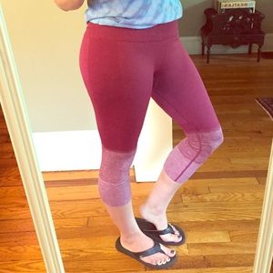 Lululemon Seamlessly Street Crop, Capri's