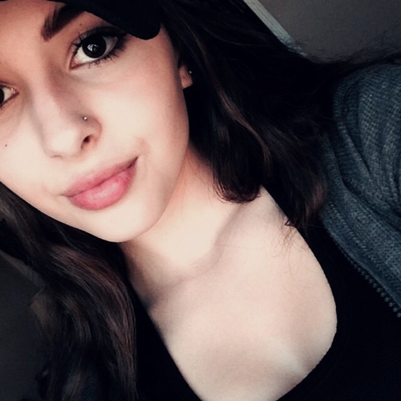 Meet your Posher, Kaylee