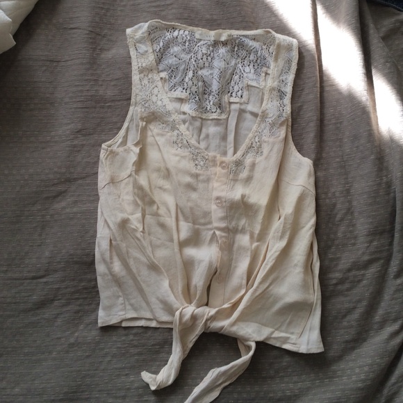 Tied, button up crop top