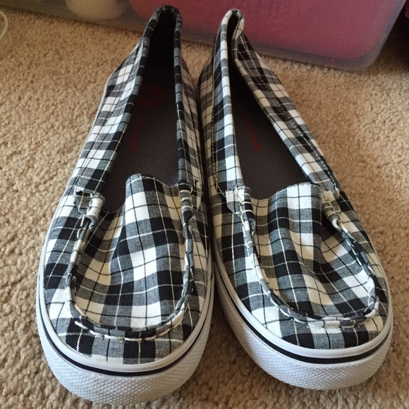 Black and white plaid slip ons