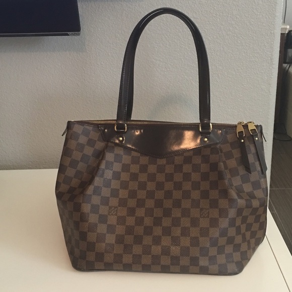 👜 Louis Vuitton purse 👜 - Picture 1 of 1