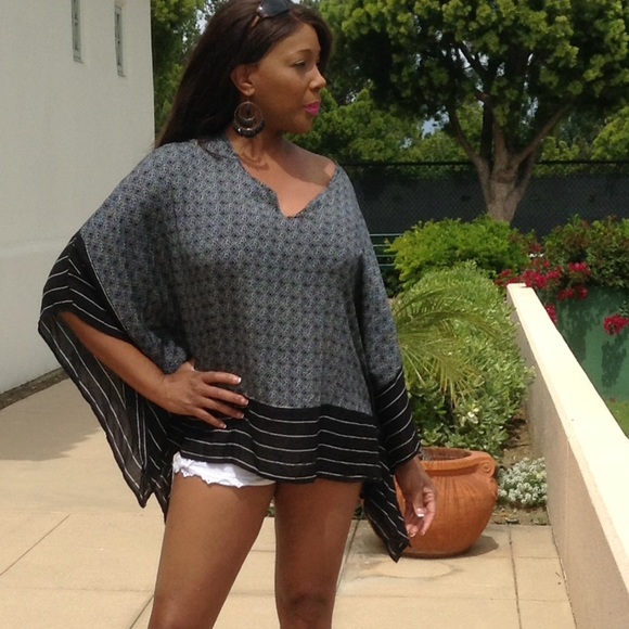 FRANCESCAS Black and White Boho Tunic - Picture 2 of 8