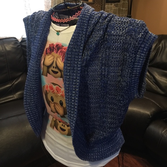 Cardigans - Picture 2 of 4