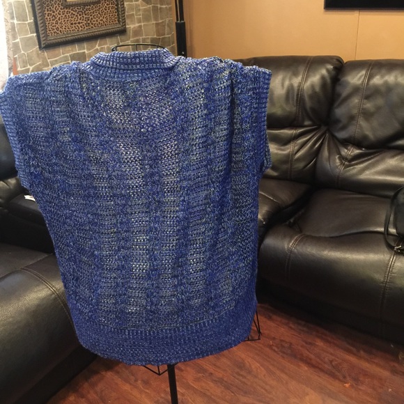 Cardigans - Picture 3 of 4