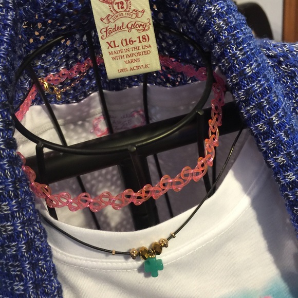 Cardigans - Picture 4 of 4