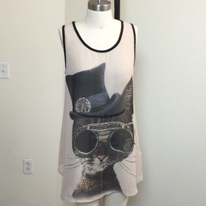 New sleepless top in chiffon w/ graphics at front