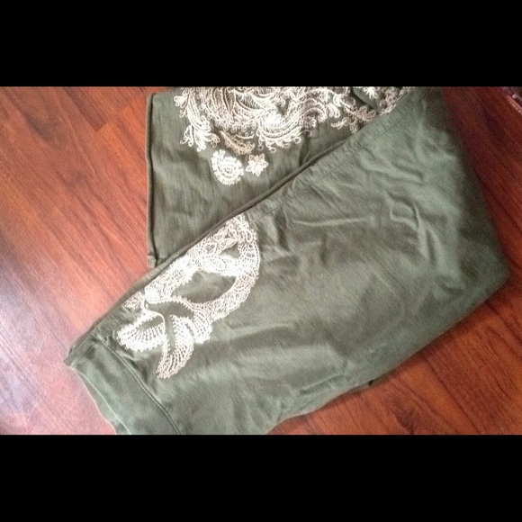 Lucky Brand lounge pants embroidered