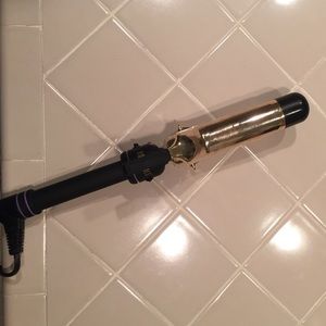 Hot tools curling iron 1 1/2 in