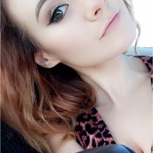 Meet your Posher, Karly