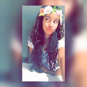 Meet your Posher, Stephany