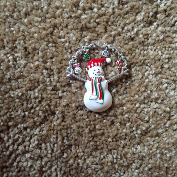 Snowman brooch