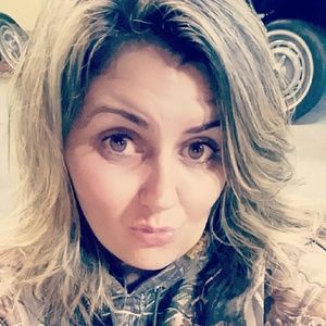 Meet your Posher, Tisha