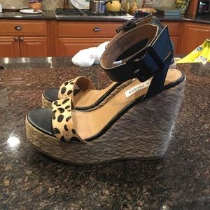 Steve Madden black and leopard wedges