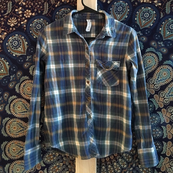 3/$13❤️ Comfy Green Flannel