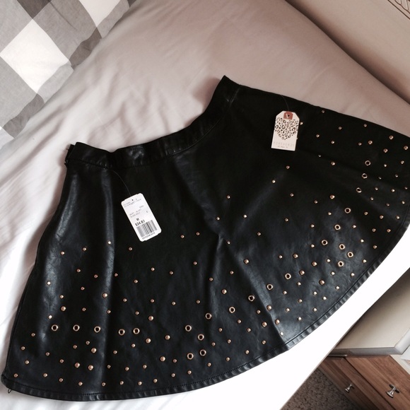 NWT faux leather studded skirt