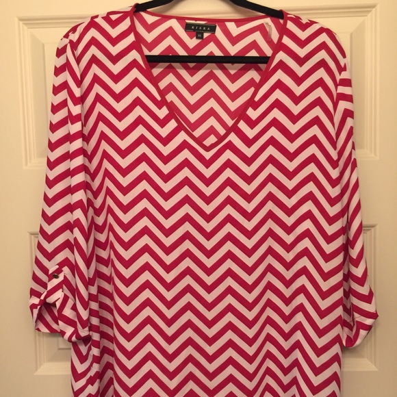 Kiara 3/4 Sleeve Chevron Blouse