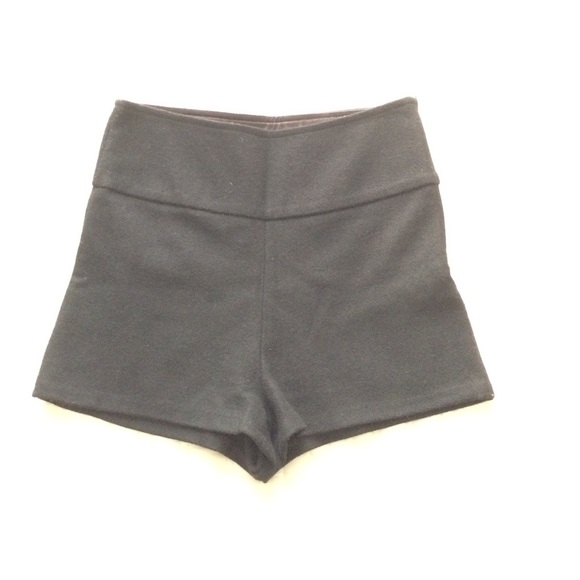 Wool high-waisted hot shorts