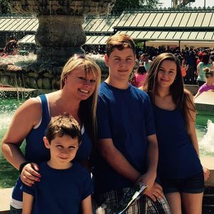 Meet your Posher, Alicia