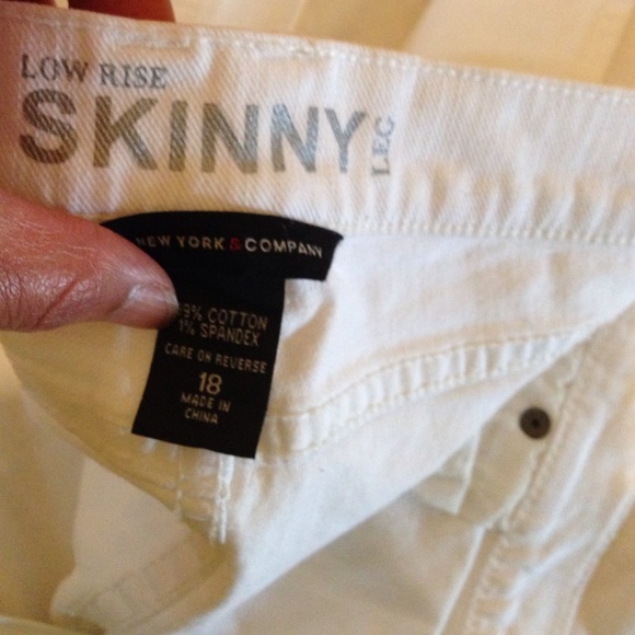 Jeans - Picture 2 of 2