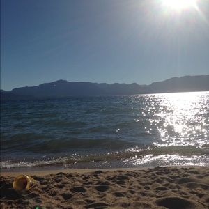 Meet your Posher, Leslie