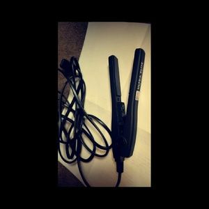 Mini Straightener