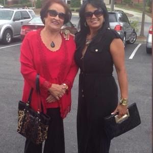 Meet your Posher, Ninha