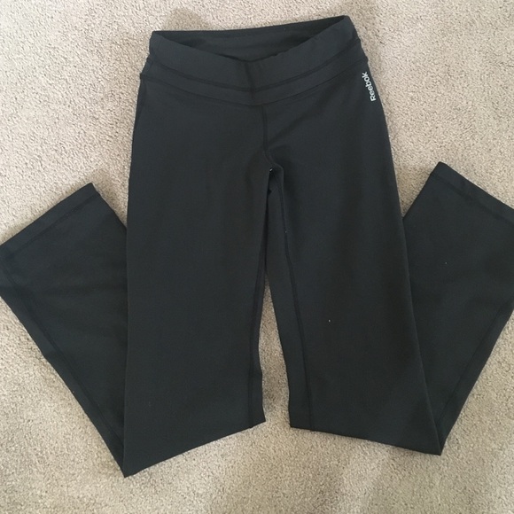 yoga pants